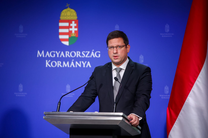 Fotó: MH/Török Péter „Azok vannak többségben az Európai Unióban, akik a háború pártján állnak”