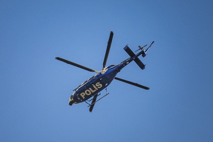 Fotó: AFP/Sameer Al-Doumy Lezuhant egy rendőrségi helikopter Törökországban, ketten meghaltak