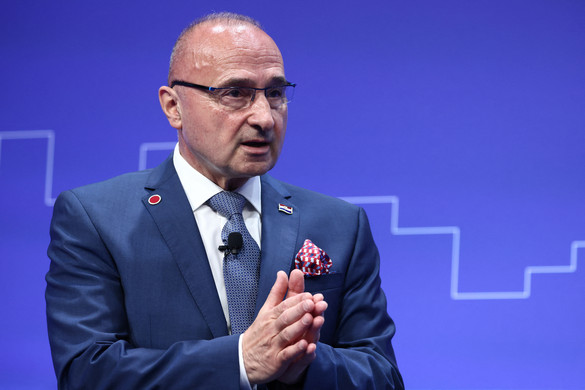 A horvát külügyminiszter szerb elnököt sértő kijelentése miatt tiltakozik Belgrád