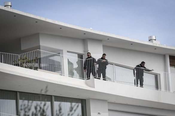 Lövöldözés Athénban, többen meghaltak