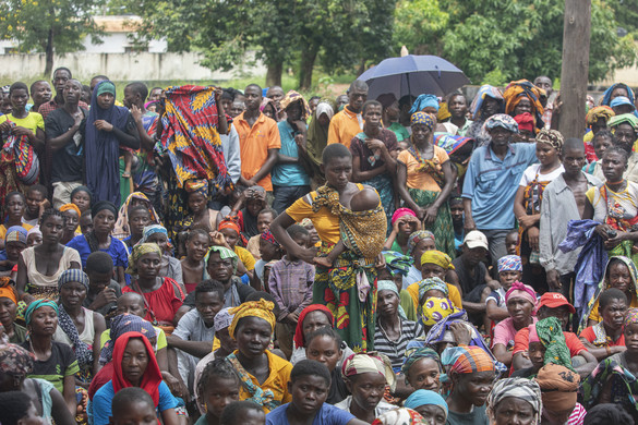 UNICEF: Mozambikban több tízezren, zömmel nők és gyerekek menekültek el otthonukból