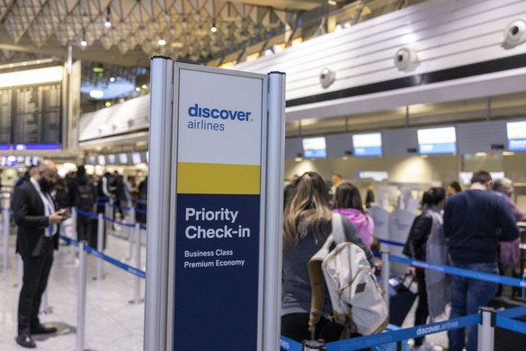 Légi járatokat kellett törölni a német Discover Airlines pilótasztrájkja miatt