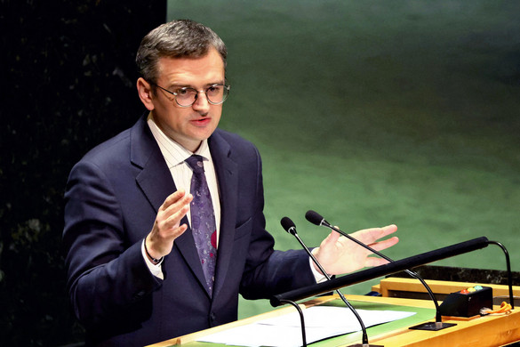 Dmitro Kuleba szeretne tetteket is látni az ígérgetés után
