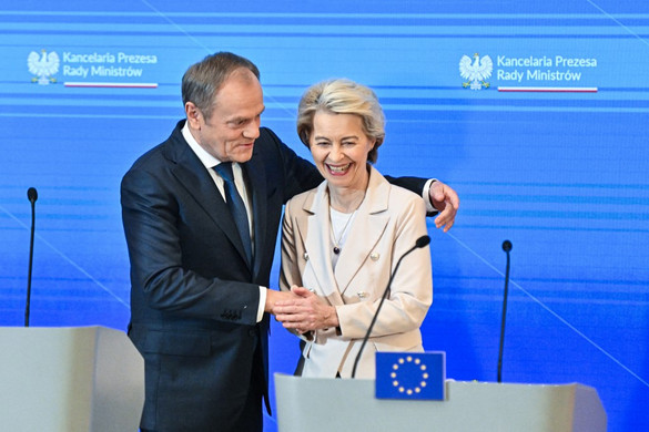 Ursula von der Leyen a lengyel jogállamiság visszaállítását méltatta