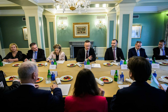 Szijjártó Péter: Radikális változásra van szükség a migrációs politikában