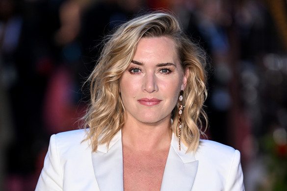 Kate Winslet élőben mosta le a sminkjét + VIDEÓ