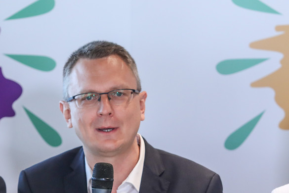 Rétvári Bence: Az Államkincstár fogja ellenőrizni, hogy minden tanár és óvónő megkapja-e a béremelést