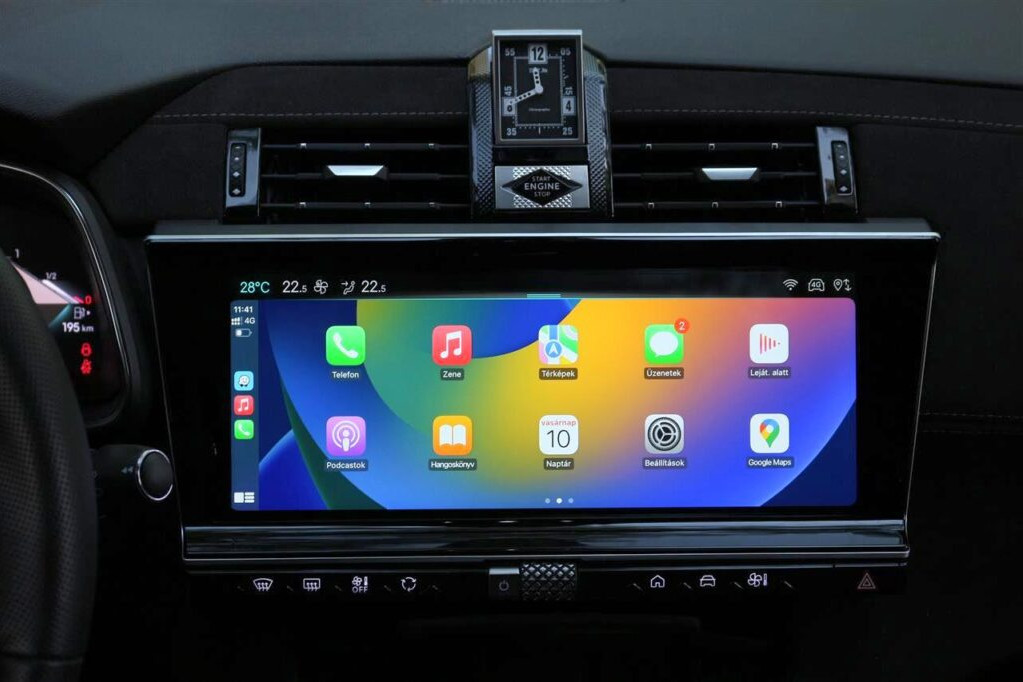 DS 7 E-Tense 300 carplay