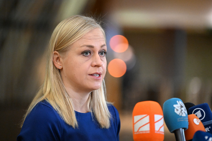 Alig léptek be a NATO-ba, már csapatokat küldenének Ukrajnába