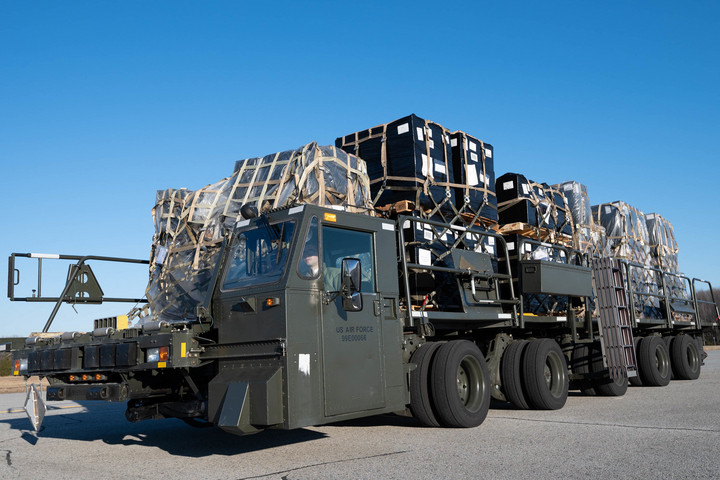 Fotó: AFP/US Air Force/Mauricio Campino Németország titkosítja az Ukrajnának történő fegyverszállítással kapcsolatos információkat