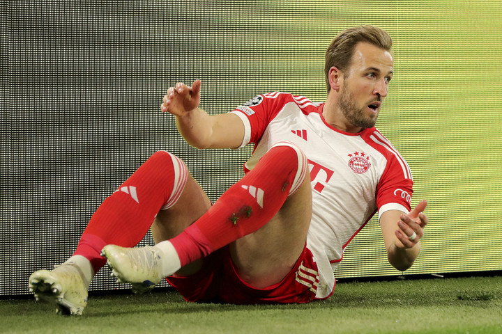 Harry Kane az angol válogatott helyett a Bayern Münchennel edz