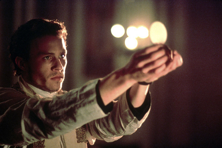 Egy forgatókönyv hevert Heath Ledger holtteste mellett az ágyban