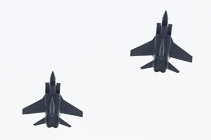 Fotó: AFP/Anadolu Agency/Sefa Karacan Elűzte az amerikai gépet a Mig–31