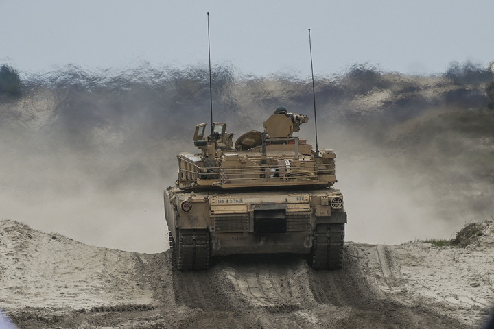 Fotó: NurPhoto via AFP/Artur Widak 500 dolláros drónok pusztítják el a 10 milliós amerikai harckocsikat