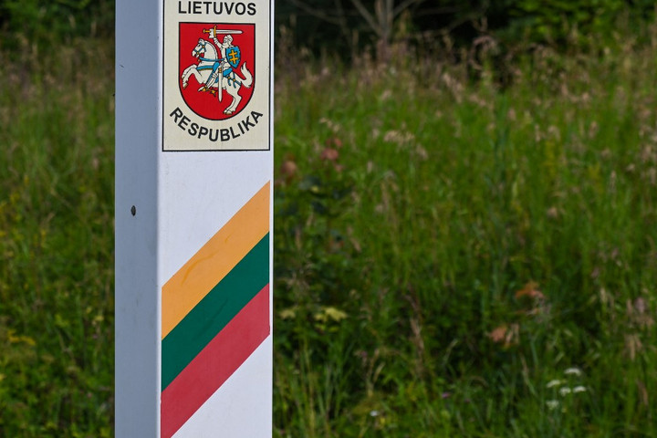 Lefoglalták az első orosz rendszámú autót a litvánok