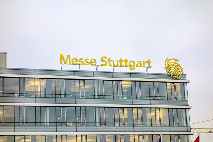 Fotó: NorthFoto Vadászgép okozott zavart a stuttgarti repülőtéren