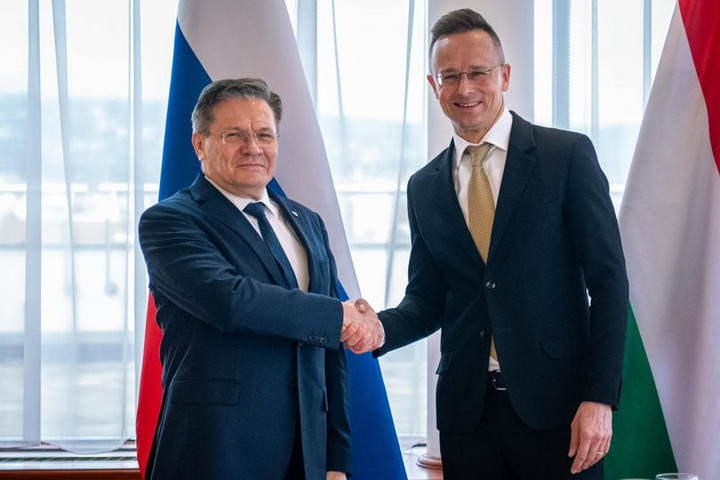 Szijjártó Péter: A paksi beruházás munkálatai jól haladnak, az idei év végére eljutunk az első betonig