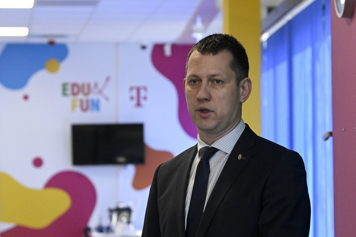 Fotó: MTI/Koszticsák Szilárd Fülöp Attila: Megerősíti a gyermekvédelmet a benyújtandó új törvénycsomag