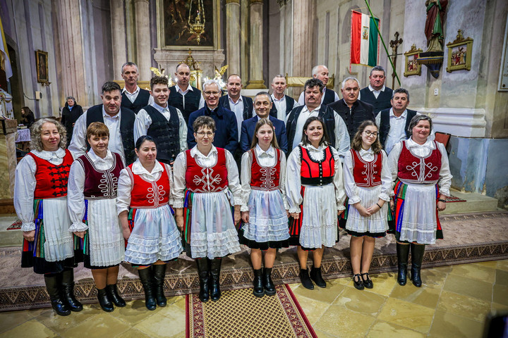 Fotó: MTI/Nemzetpolitikáért Felelős Államtitkárság/Makovics Kornél Soltész Miklós: Meg kell őrizni a hitet, a hagyományokat