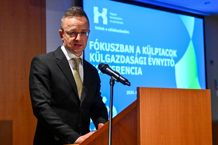 Szijjártó Péter: Minden nehézség ellenére a tavalyi abszolút rekordév volt a külgazdasági mutatókat tekintve