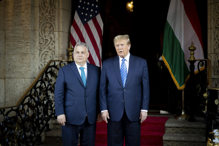 Fotó: MTI/Miniszterelnöki Sajtóiroda/Fischer Zoltán Orbán Viktor és Donald Trump Floridában egyeztetett