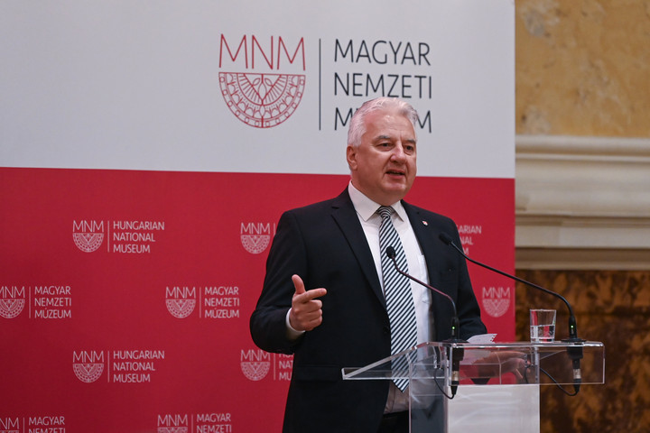 Semjén Zsolt: A KDNP küldetése a keresztény civilizáció, a magyar nemzeti szuverenitás és a családok védelme