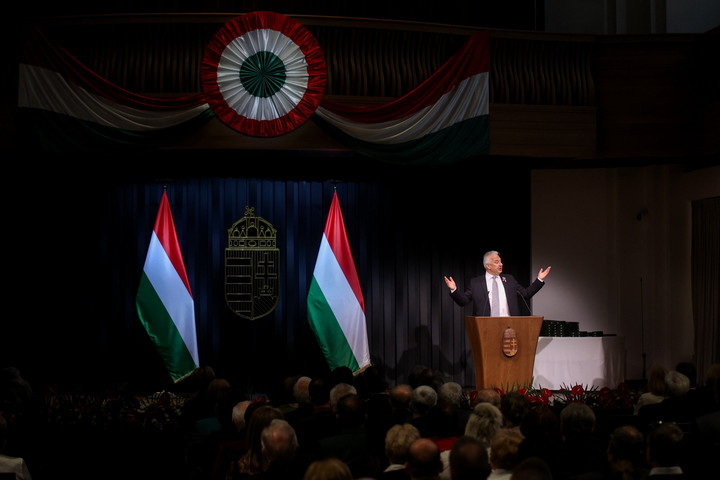 „Sok minden változik, de az érdemek, a teljesítmény az maradandó”