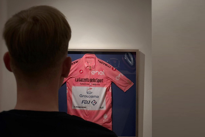 Fotó: Facebook/Attila Valter Giro d’Italia – Valter Attila elindul a versenyen