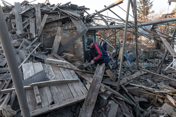Oroszország földrengéshatású bombát vetett be Ukrajnában