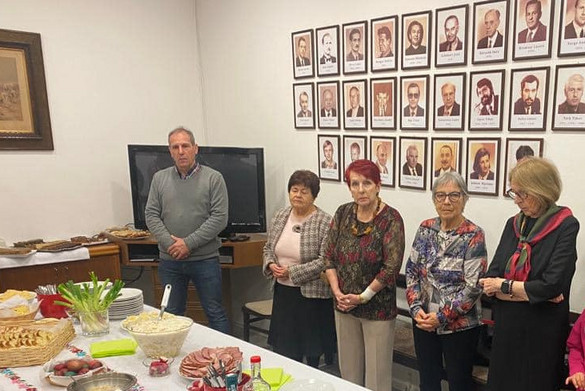 Nem tették ki az utcára az Ady Kört Zágrábban