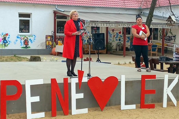 Szili Katalin: A béke iránti vágy a jövőt jelentené