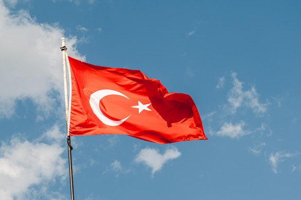 Török üzletemberek beperelik az amerikai tisztviselőket