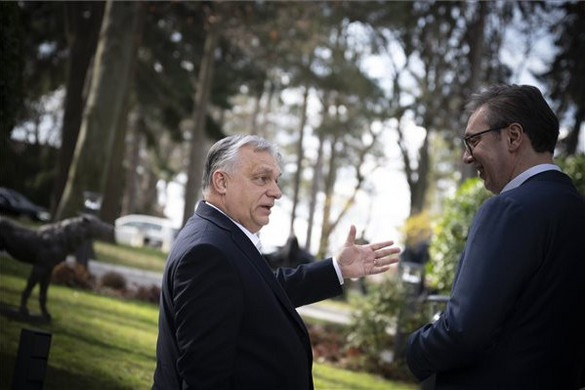 A szerb elnökkel tárgyal Orbán Viktor