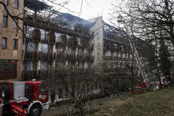 A rendőrség is nyomoz a leégett visegrádi szálloda ügyében