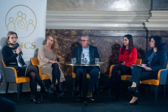 Hornung Ágnes: A magyar családpolitika egyedülálló