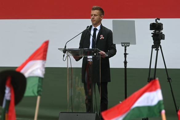 Talpra Magyarok Közössége néven indít mozgalmat Magyar Péter