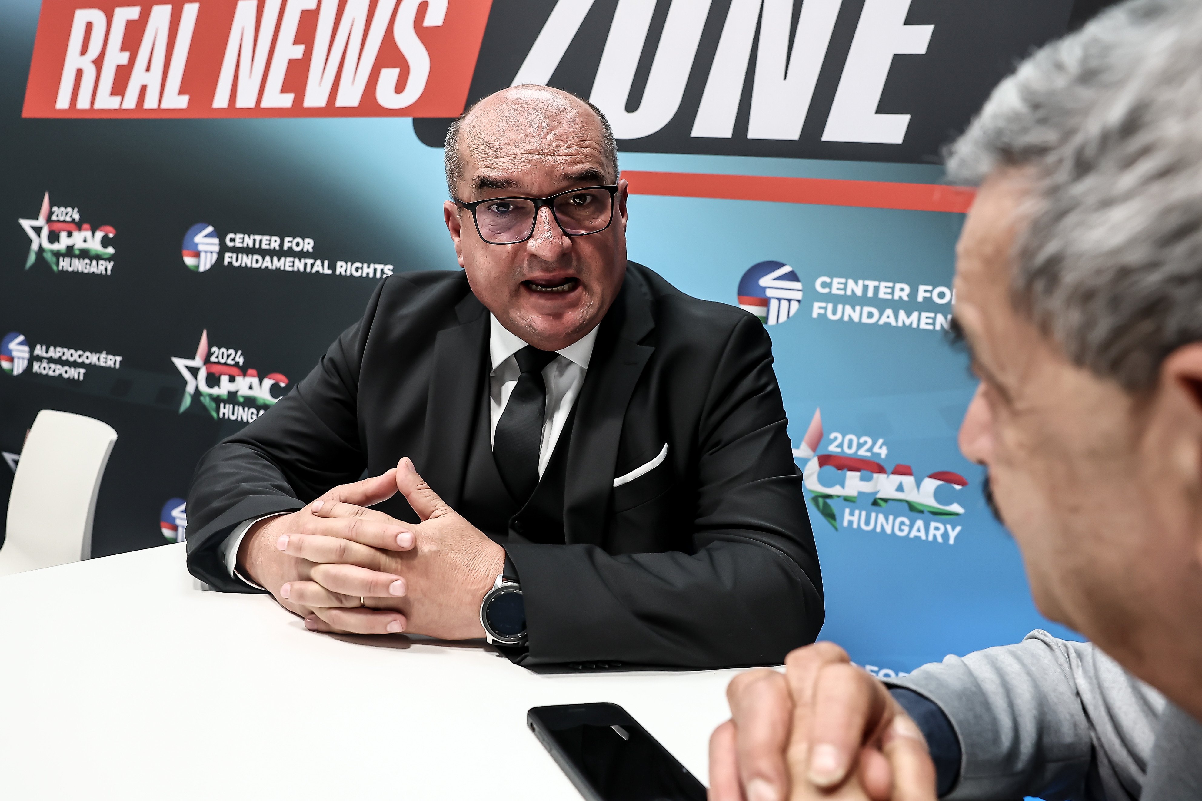 A kárpátaljai magyar szervezetek üdvözlik az ukrajnai nemzeti kisebbségekről szóló törvény módosítását
