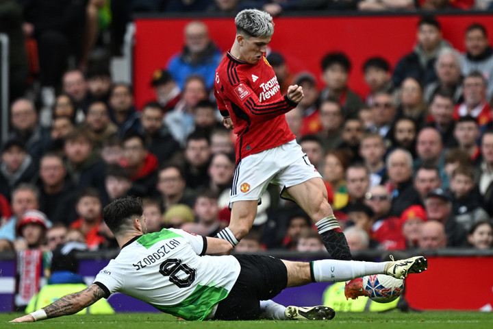 Fotó: AFP/Paul Ellis Szoboszlaiék döntetlent játszottak az Old Traffordon