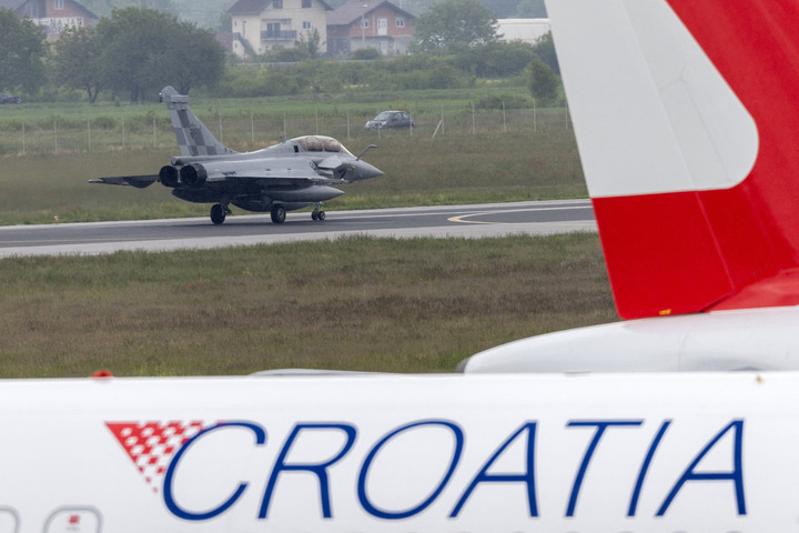 Fotó: AFP/Damir Sencar Megérkeztek az első Rafale vadászgépek Horvátországba