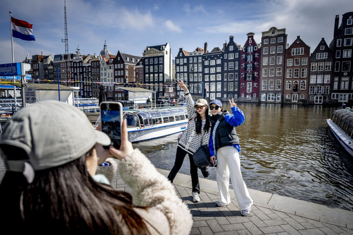Így lassítaná Amsterdam a túlturizmust