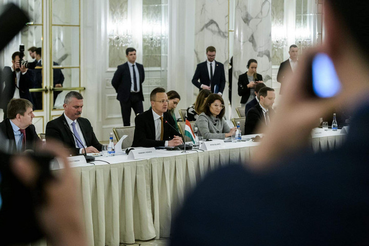 Szijjártó Péter: Minden feltétel adott a magyar–azeri gazdasági együttműködés fejlesztéséhez