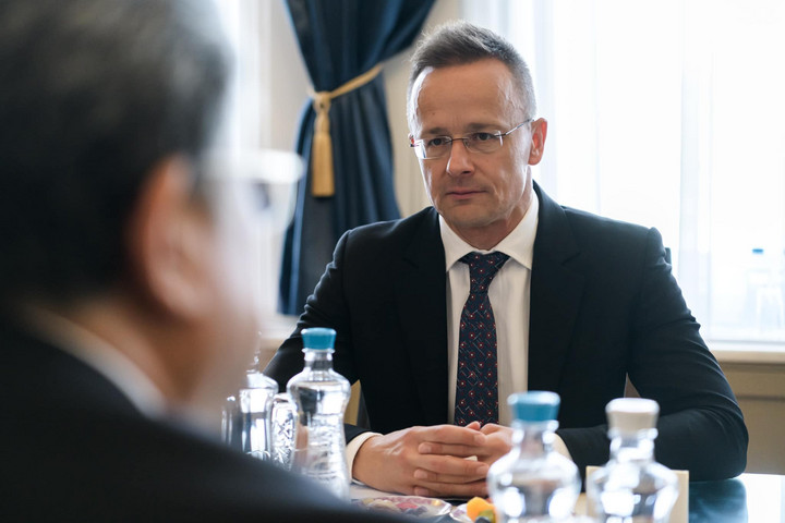 Fotó: Facebook/Szijjártó Péter Elképesztő mértékben növekszik az áramigény világszerte