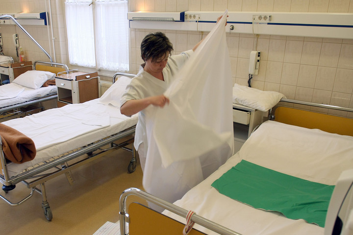Felmentették a férfit, aki a szekszárdi kórházban megkéselt egy ápolónőt