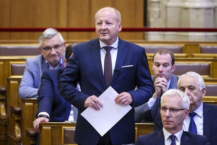 Fotó: MTI/Hegedüs Róbert Eljött a békepárti fordulat ideje