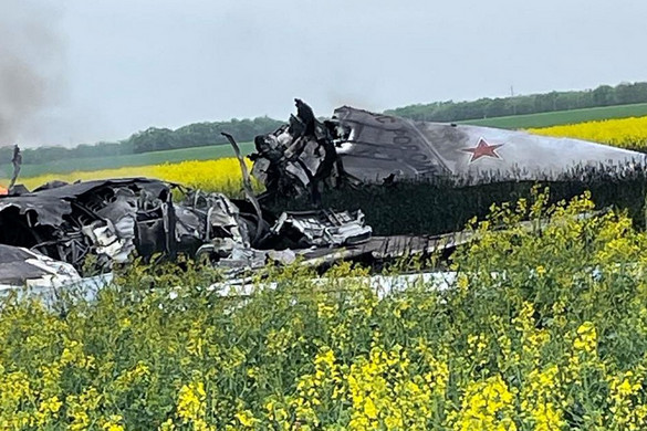 Egy nagy hatótávolságú bombázó zuhant le Oroszországban + VIDEÓ