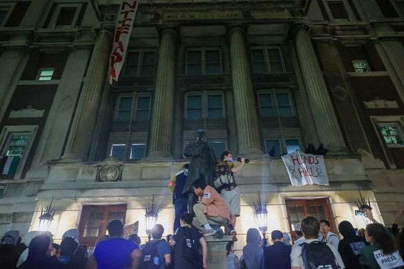 Palesztinpárti tüntetők foglalták el a Columbia Egyetem főépületét