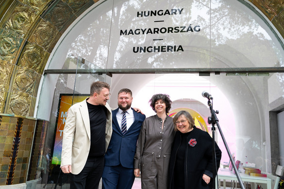 Megnyílt a magyar pavilon a Velencei Biennálén