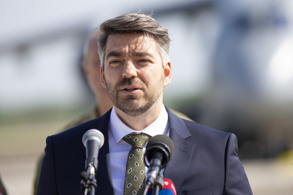 Kutnyánszky Zsolt: A kormány célja a korszerű honvédség kiépítése