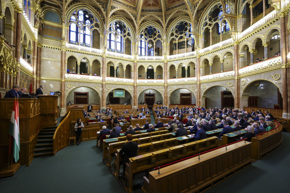 Az Országgyűlés 2025-öt Jókai Mór- és Klebelsberg Kuno-emlékévnek nyilvánította