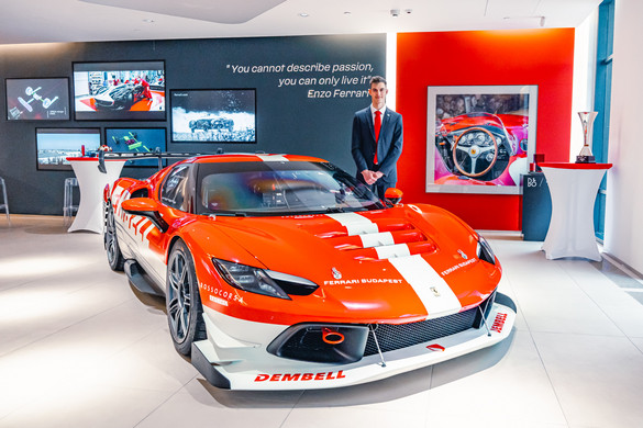 Győzelemre készül Válint Bence a Ferrari Challenge-n